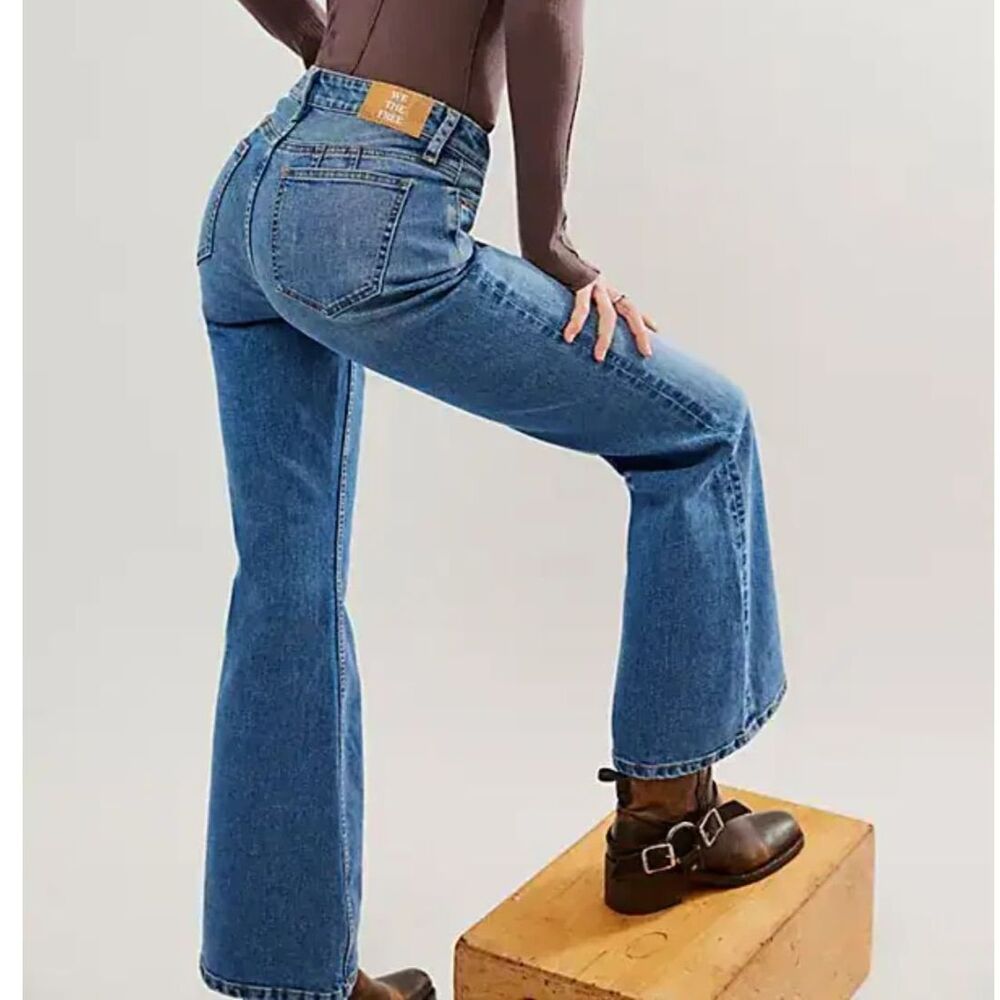 Free People CRVY Vintage High-Rise Flare Jeans in Jive Me size 32 NWT